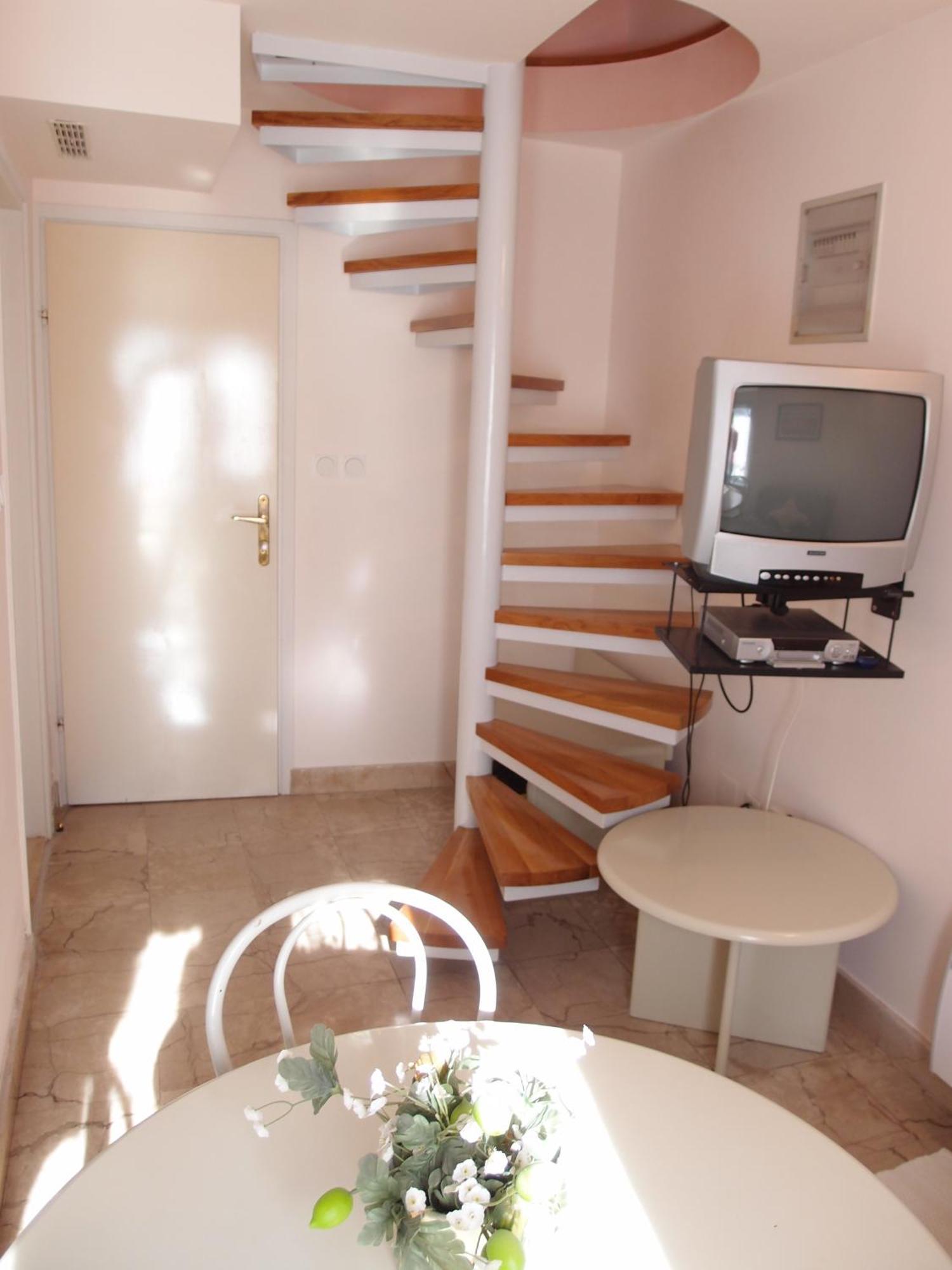 Villa Soulavy Kastela Exterior photo