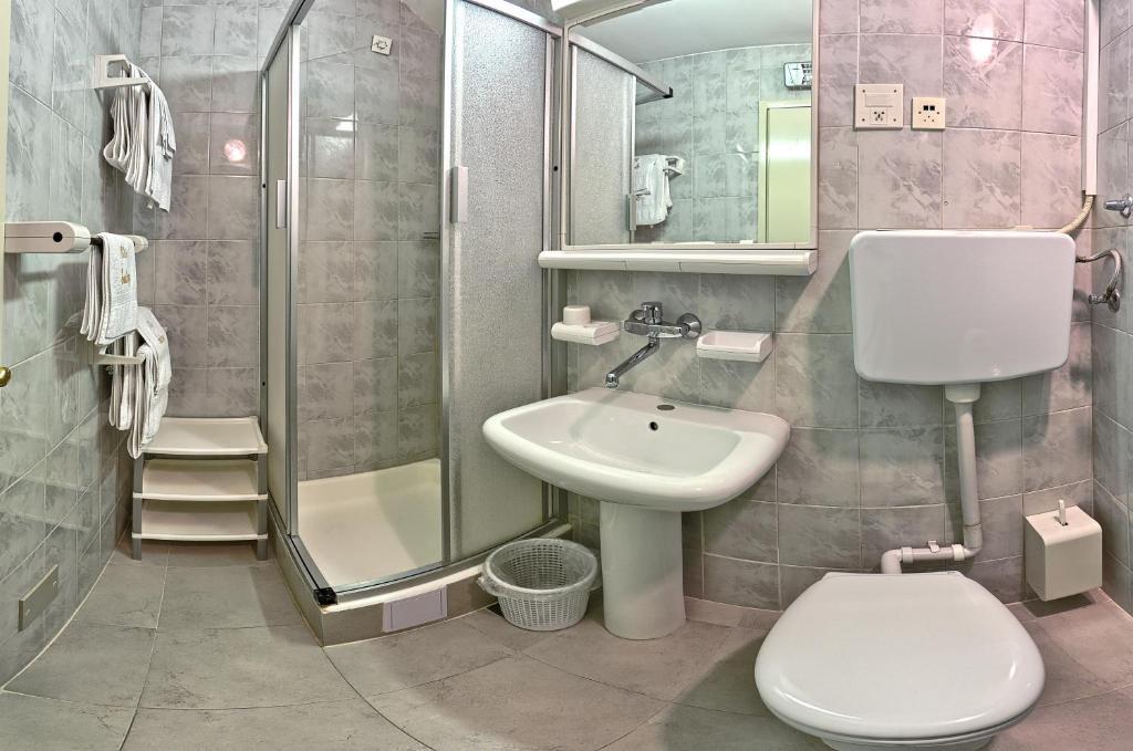 Villa Soulavy Kastela Room photo
